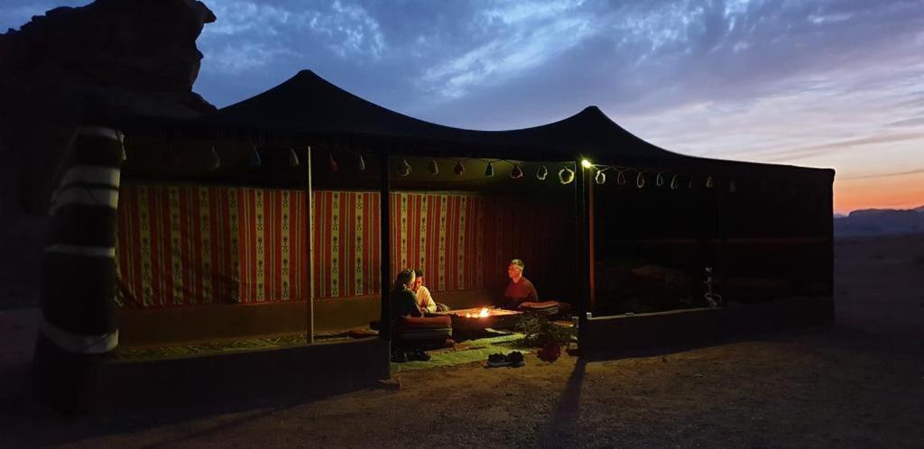 Wadi Rum Desert Heart Camp Ngoại thất bức ảnh
