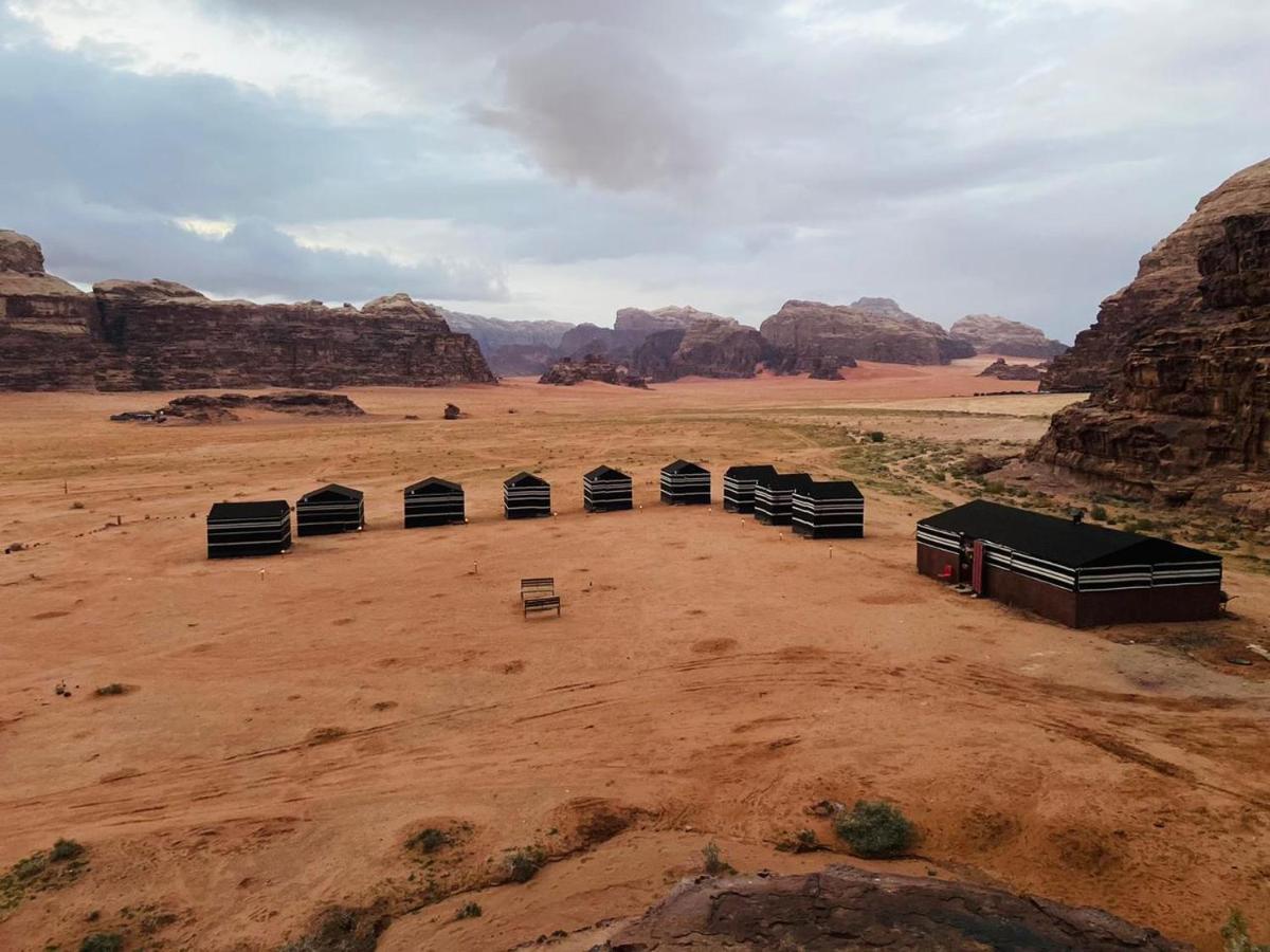 Wadi Rum Desert Heart Camp Ngoại thất bức ảnh